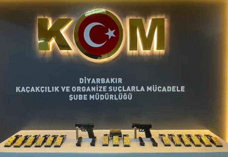 Diyarbakır’da asayiş ve kaçakçılık operasyonu: 9 tutuklama
