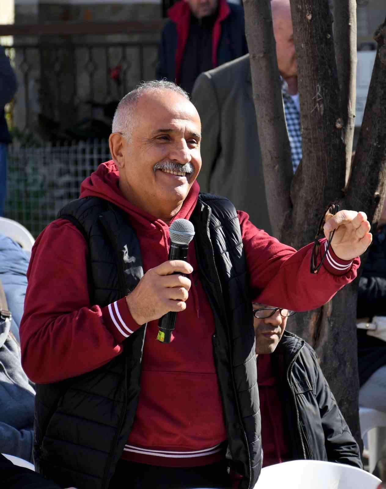 Başkan Günel: “Karaova Mahallesi’nin her karışını yenileyeceğiz”
