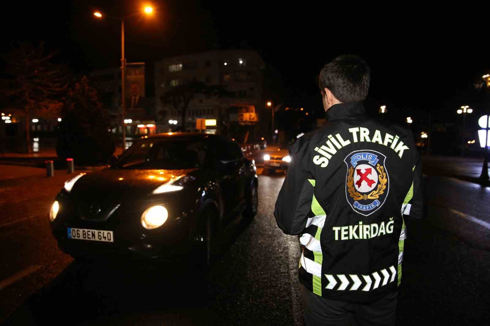 Trafik polisinden şehrin her köşesine eş zamanlı denetim