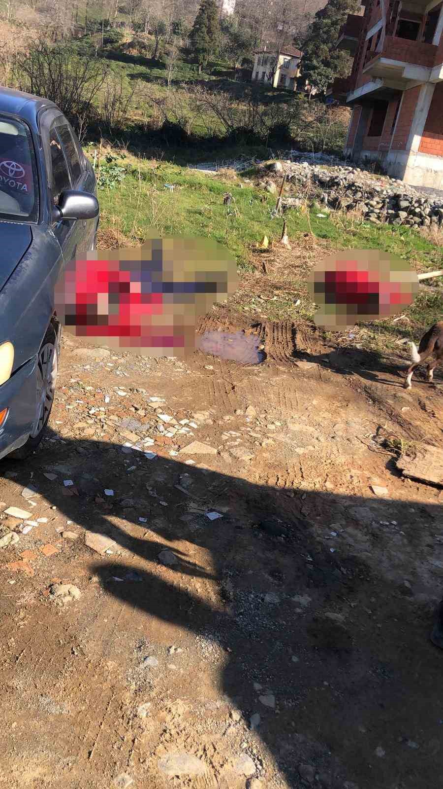 Boşanma aşamasındaki eşini &ouml;ld&uuml;rd&uuml; daha sonra kendini vurdu
