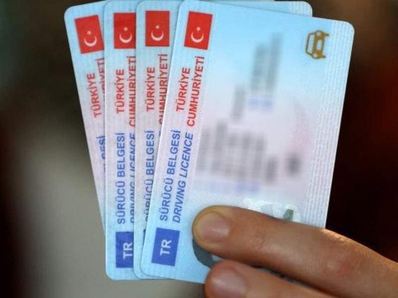 Eski tip ehliyetler