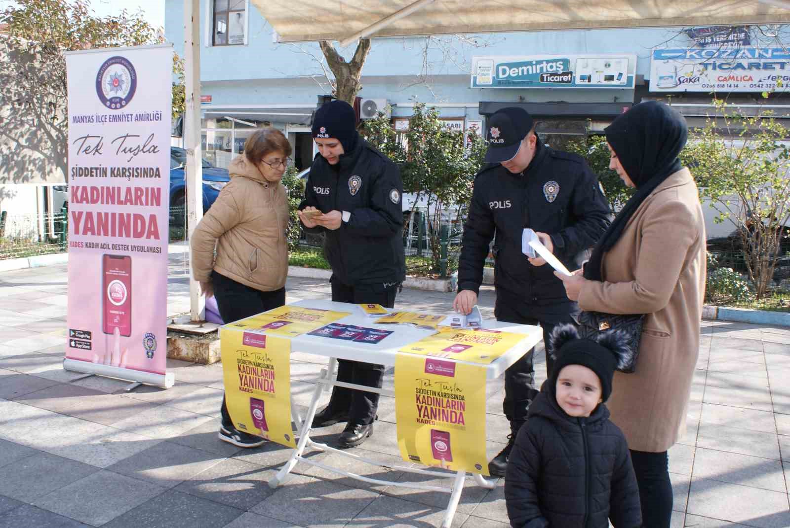 Manyas’ta polis vatandaşları iletişim dolandırıcılığına karşı uyardı