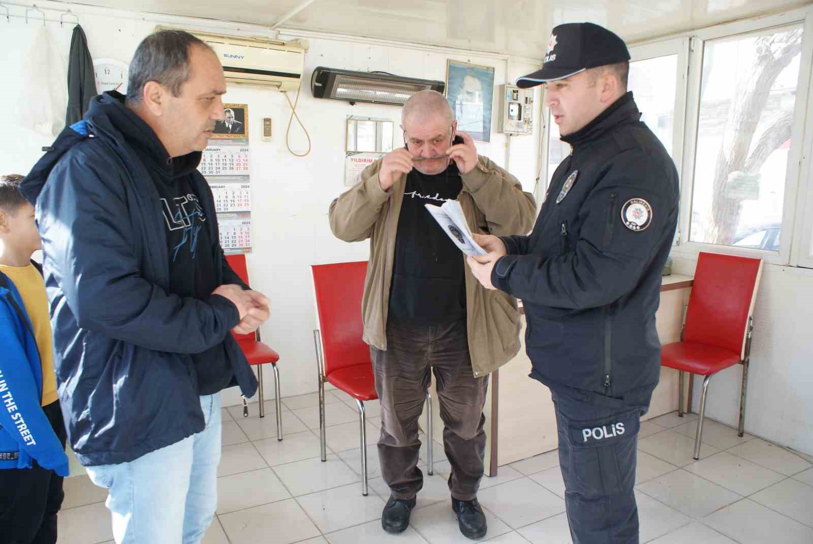 Manyas’ta polis vatandaşları iletişim dolandırıcılığına karşı uyardı