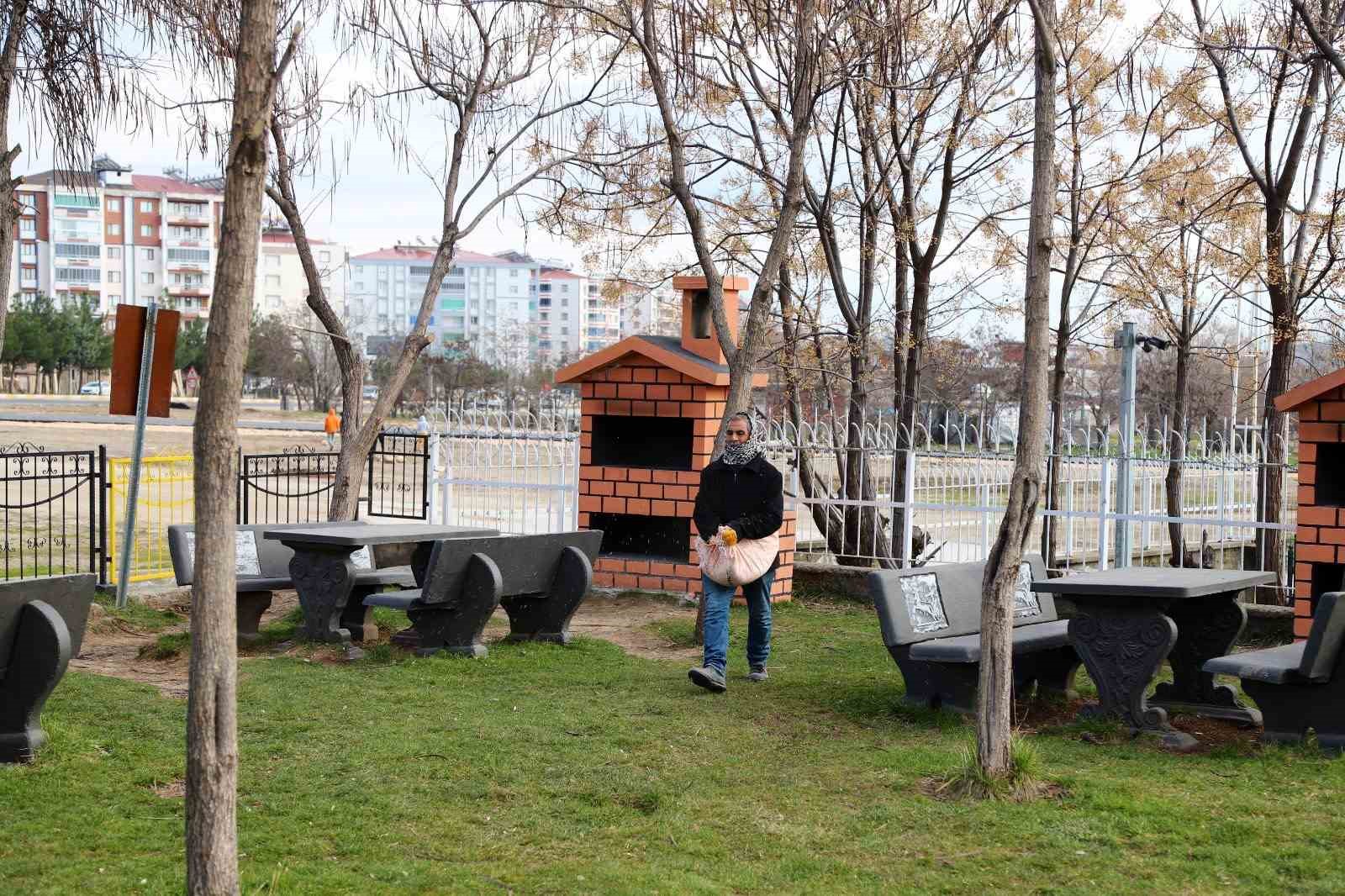 Ergani’de park ve yeşil alan çalışması
