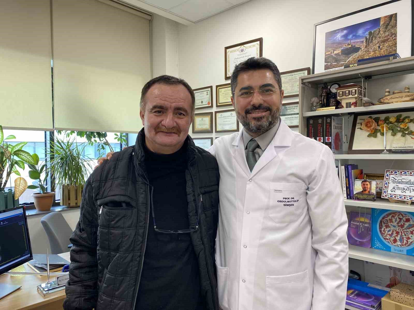 Depremde evi 2 oğluna mezar oldu, tedavilerle yaşama tutundu: "Daha dün gibi"