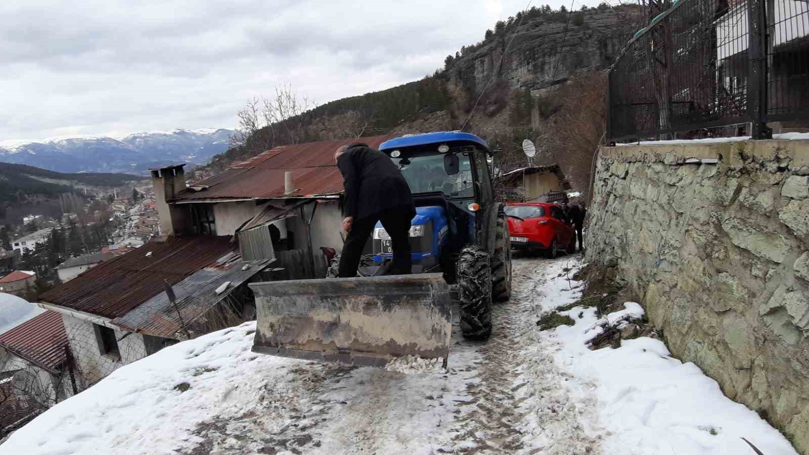 Mudurnu’ya tatile gelen aile ölümden döndü
