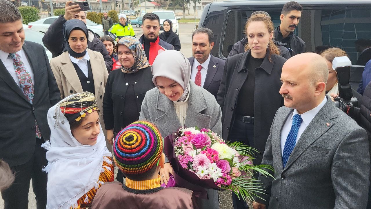 Bakan G&ouml;ktaş: "Aile ve Gen&ccedil;lik Fonu başvuruları 15 Şubat&rsquo;ta başlıyor"
