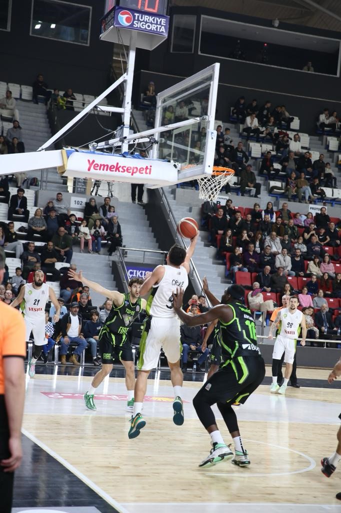 Türkiye Sigorta Basketbol Süper Ligi: Manisa BBSK: 91 - Tofaş: 89
