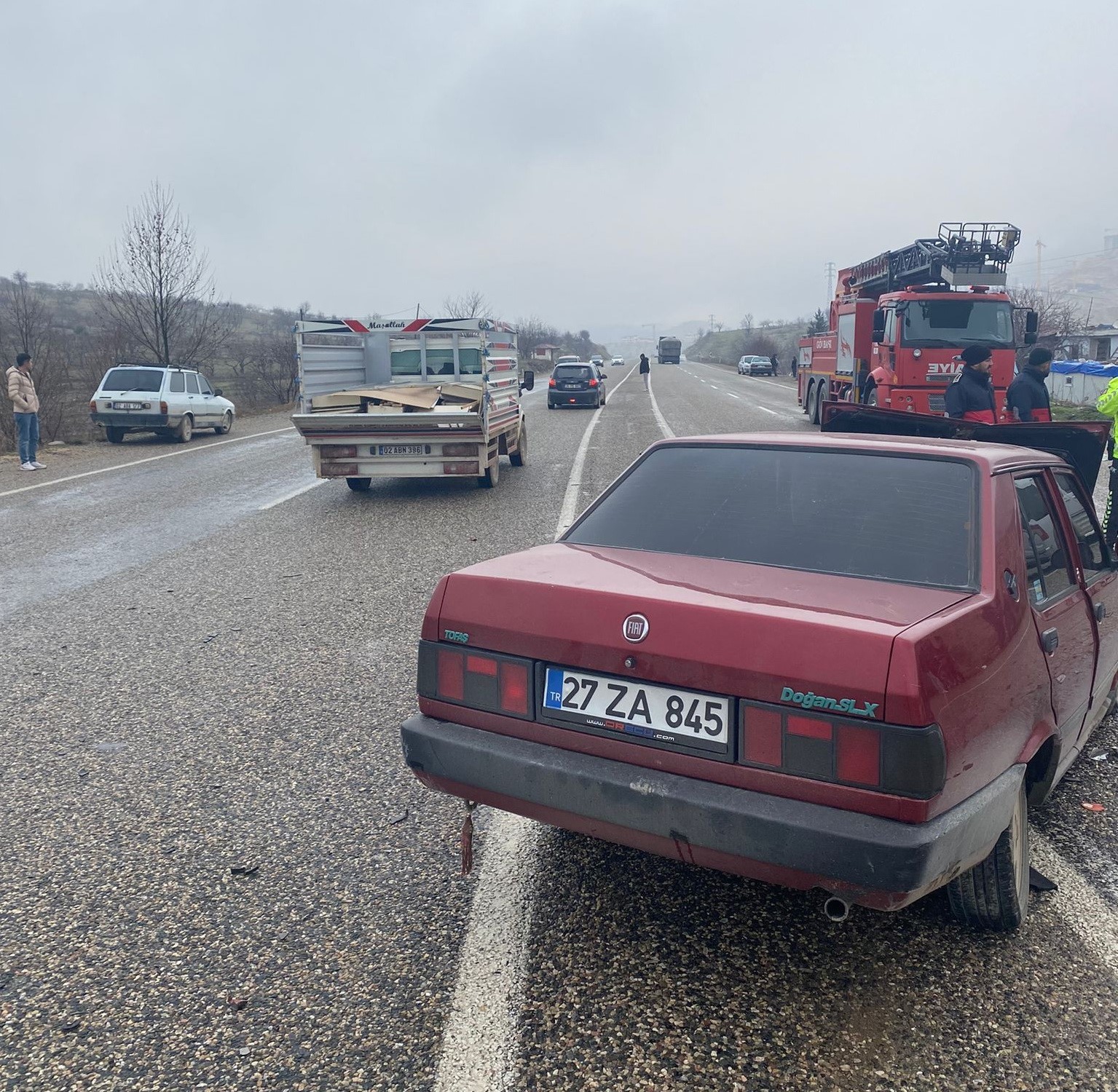 Adıyaman’da iki otomobil çarpıştı: 6 yaralı
