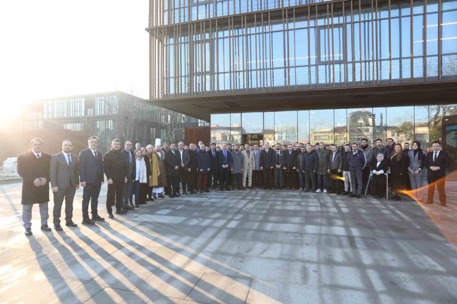 İneg&ouml;l Belediye Başkanı Alper Taban:
