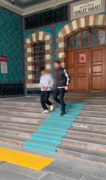 Kütahya’da valizinde binlerce sentetik ecza ele geçirilen şahıs tutuklandı