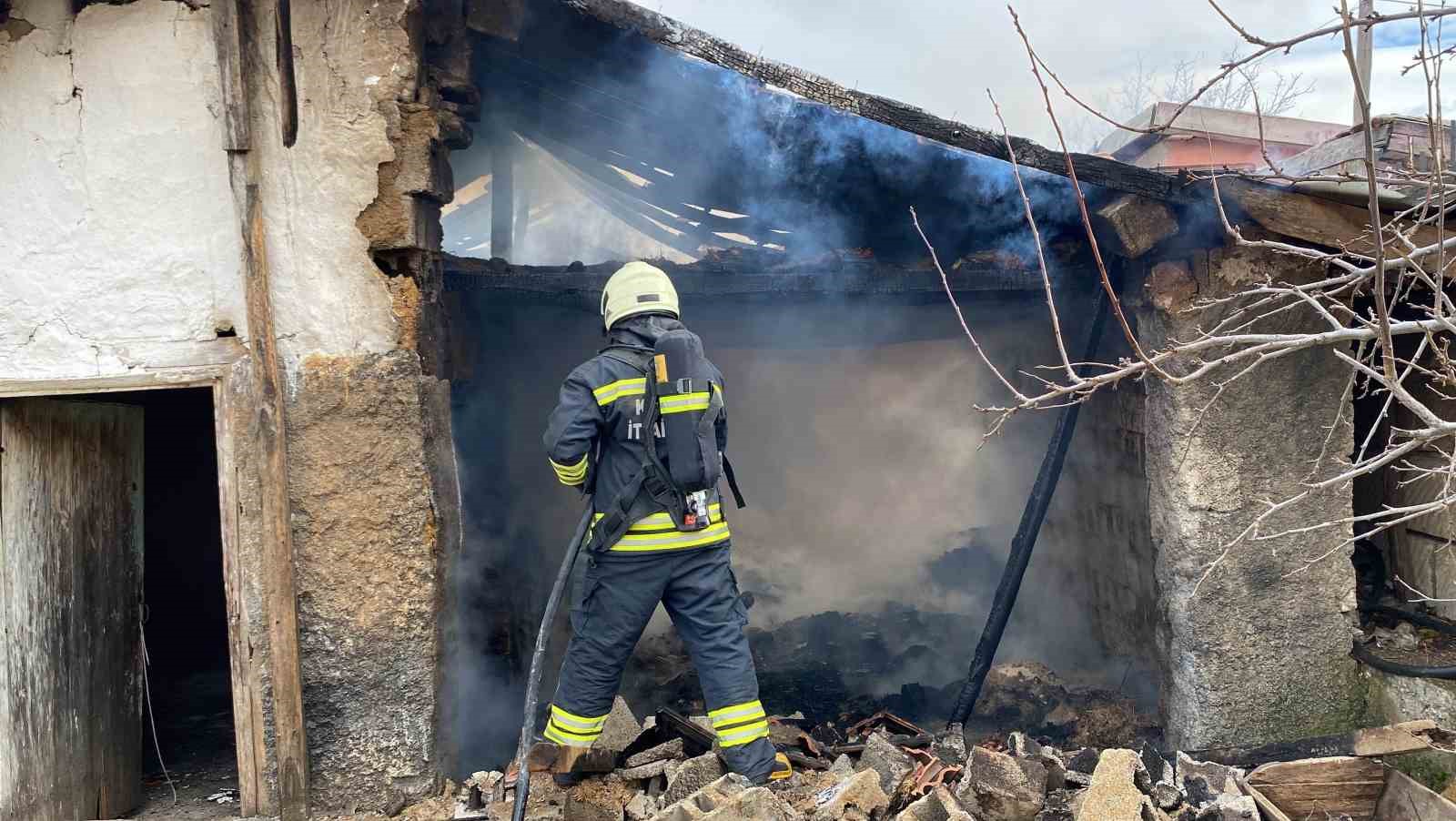 Konya’da müstakil evin aşhanesinde yangın
