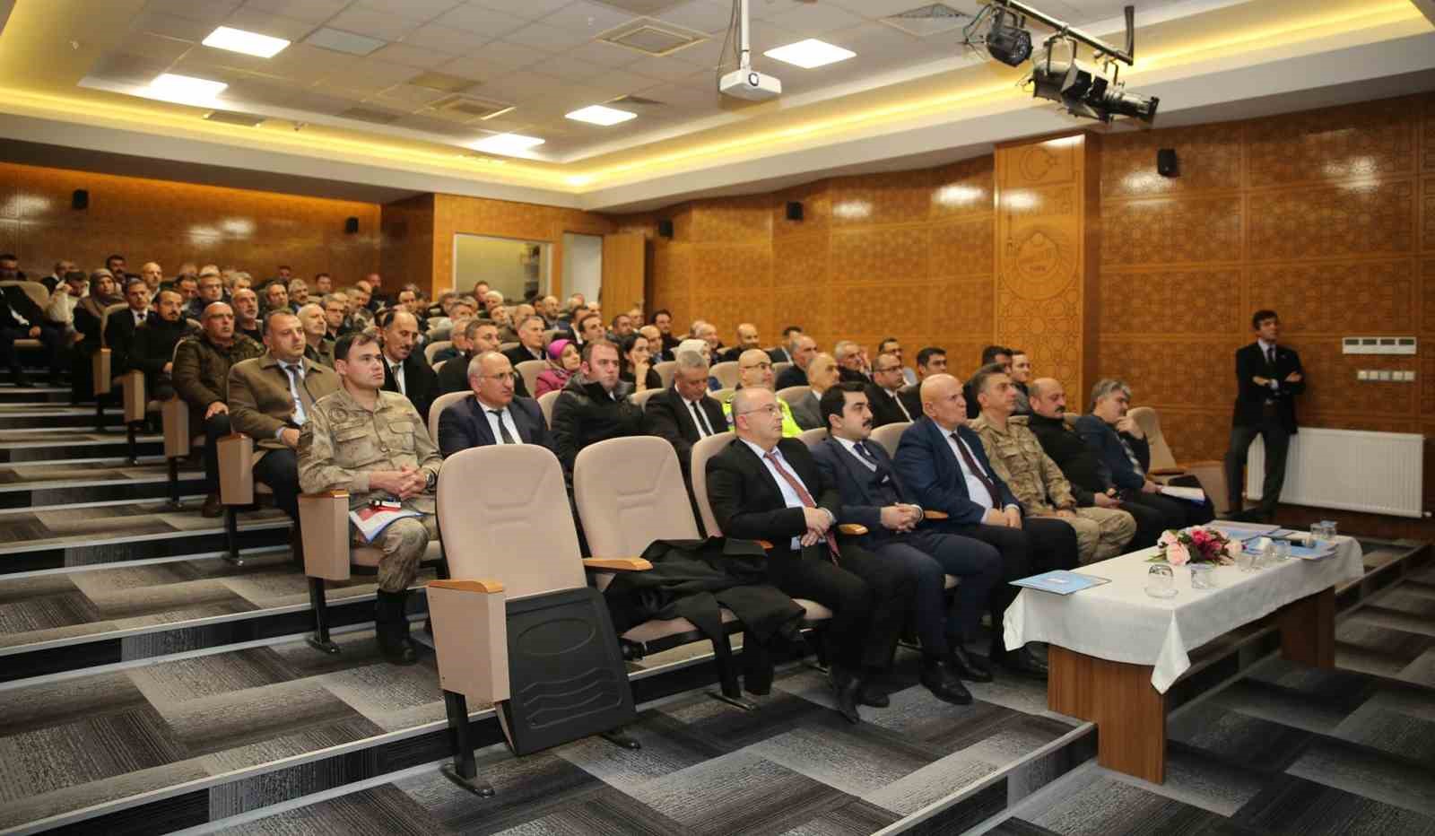 Bayburt’ta Okul Güvenliği Toplantısı yapıldı
