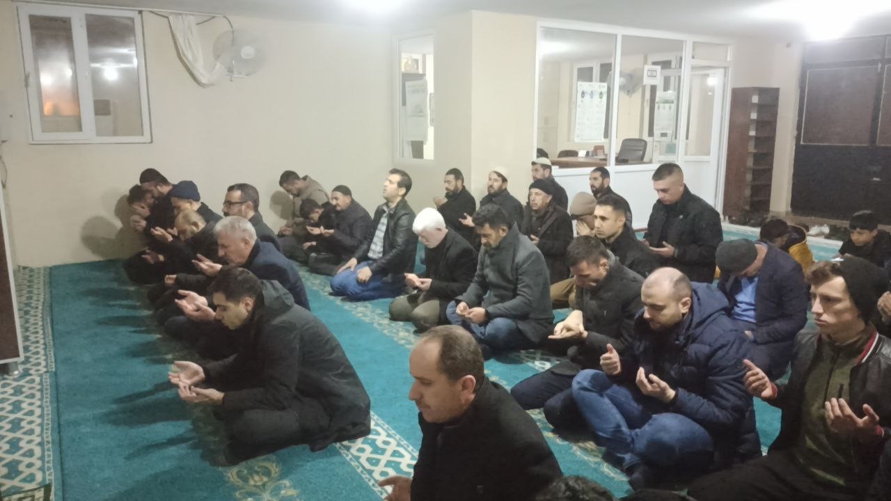Gercüş’te, Kahramanmaraş merkezli depremde hayatını kaybedenler anıldı