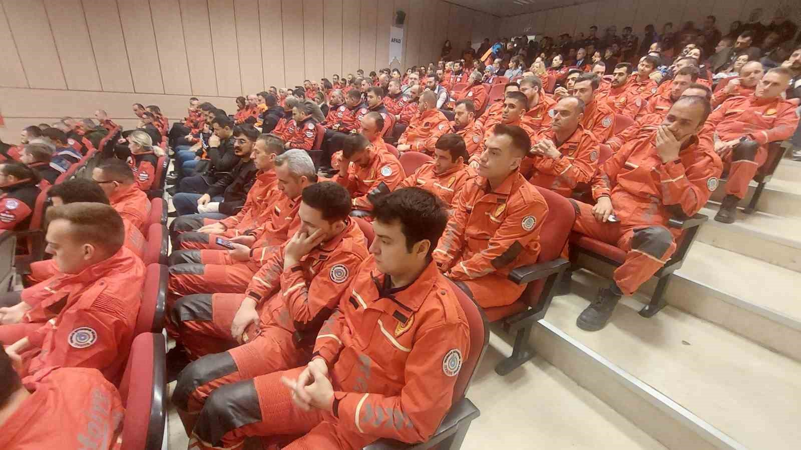 Suriyelilerin ihtiya&ccedil;larını gideren mutfaklar depremde b&uuml;y&uuml;k kolaylık sağlamış
