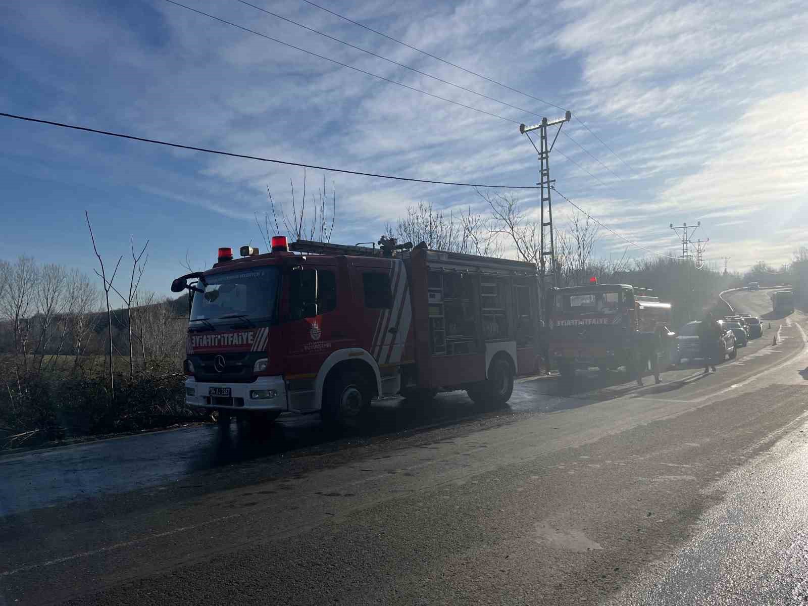 Çatalca’da kontrolden çıkan araç şarampole yuvarlandı: 2 ölü, 3 yaralı