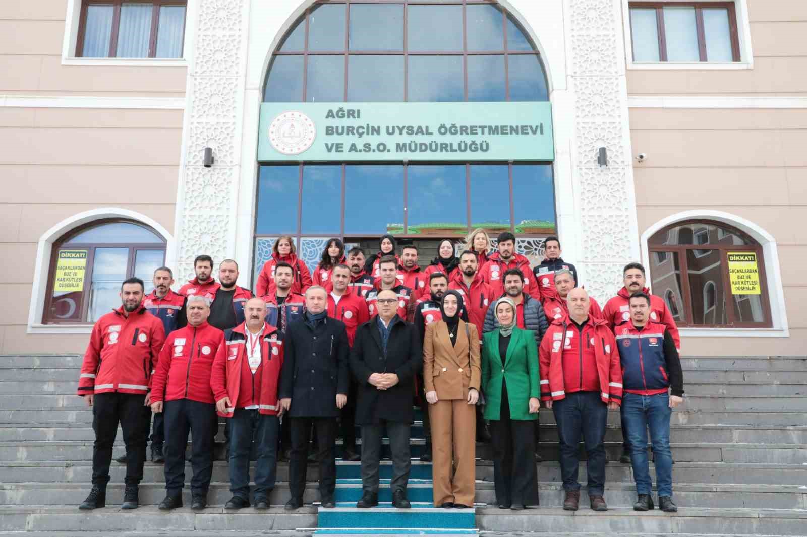 Ağrı’da deprem tatbikatı ve anma programı