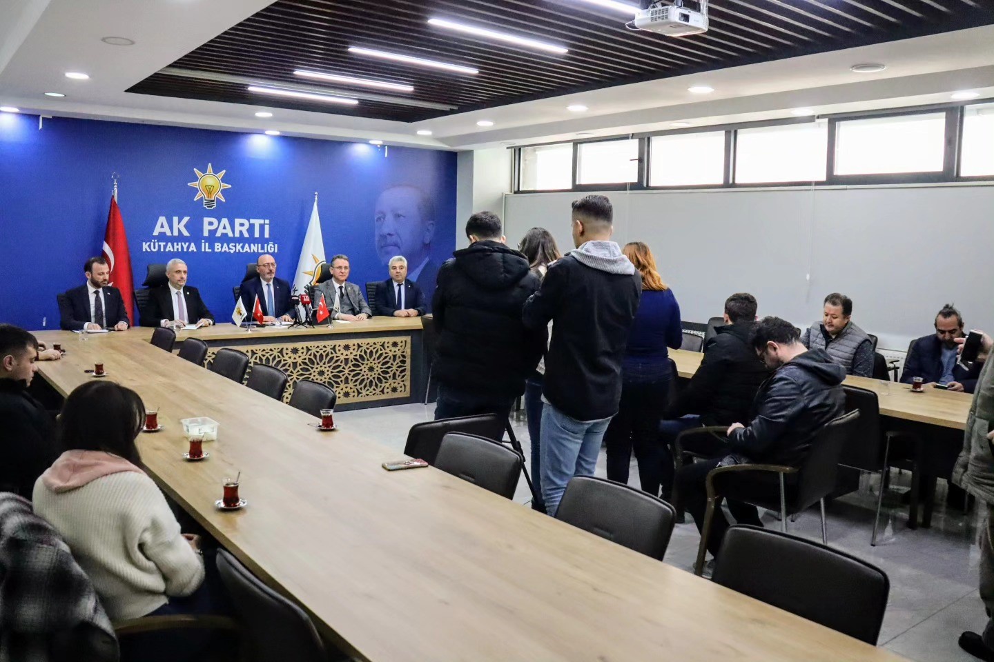 Kütahya AK Parti İl Başkanlığı 6 Şubat depremindeki faaliyetleri hakkında bilgi verdi