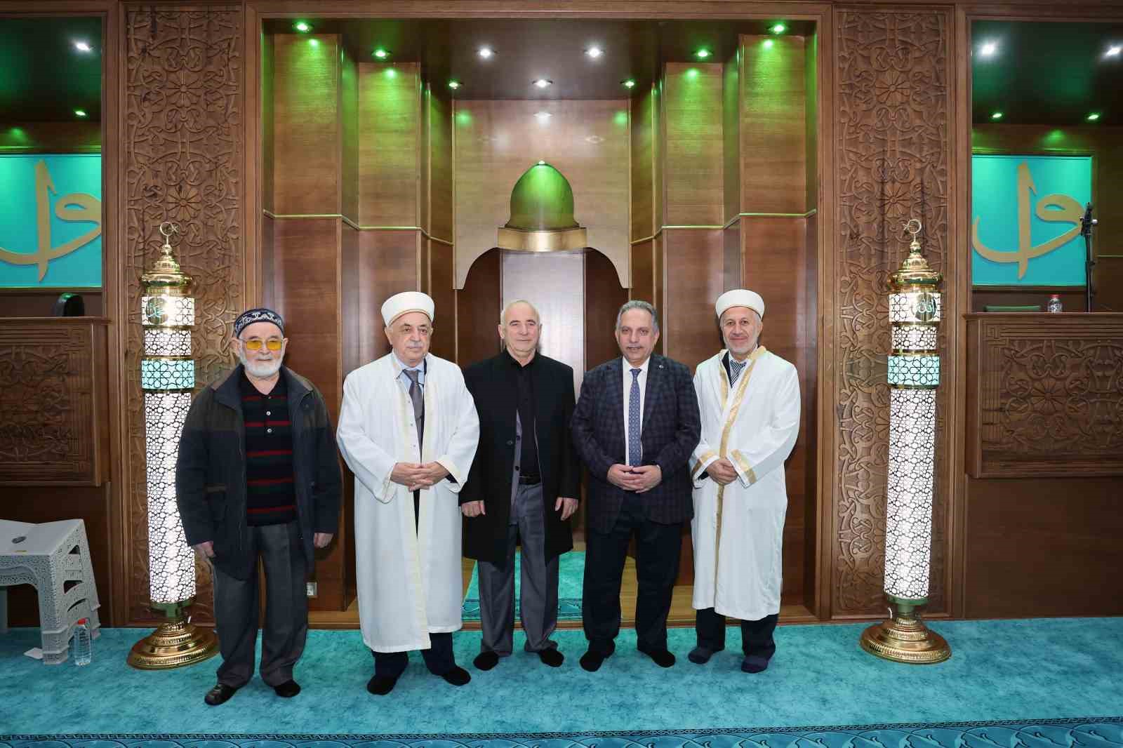 Abdullah Bağceci Cami Mira&ccedil; Gecesi&rsquo;nde a&ccedil;ıldı
