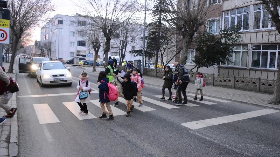 Kırklareli’de okul servisleri ile çevreleri denetlendi