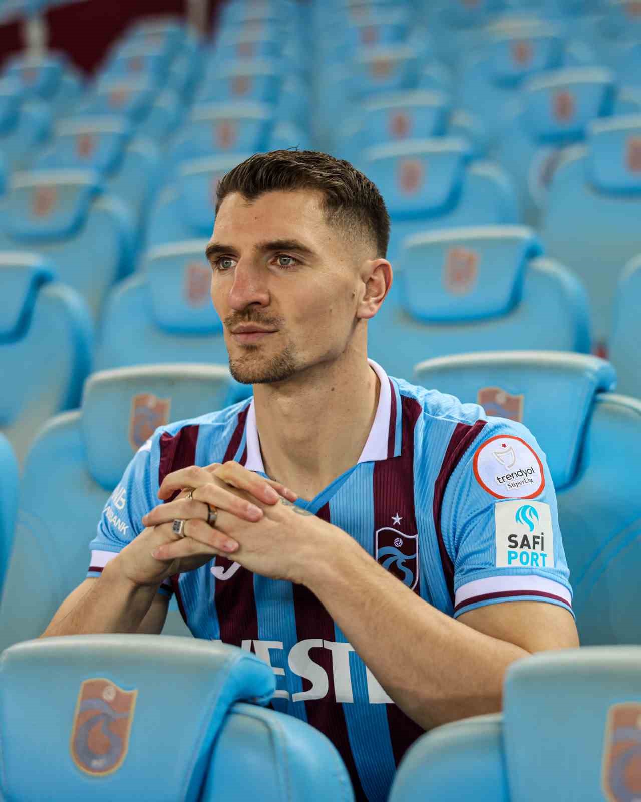 Trabzonspor, Thomas Meunier ile 1.5 yıllık anlaşma sağladı
