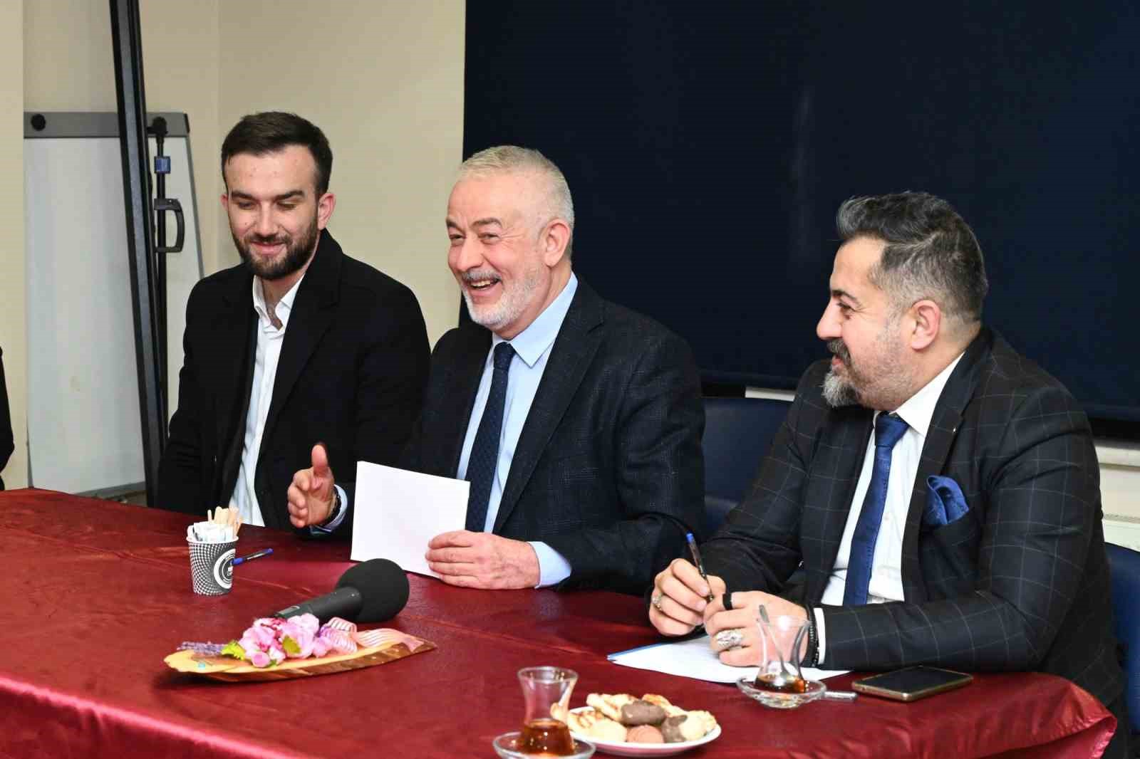 Başkan Başdeğirmen:" E-İmar ve E-Arşiv uygulamalarıyla işleyişi kolaylaştırdık "
