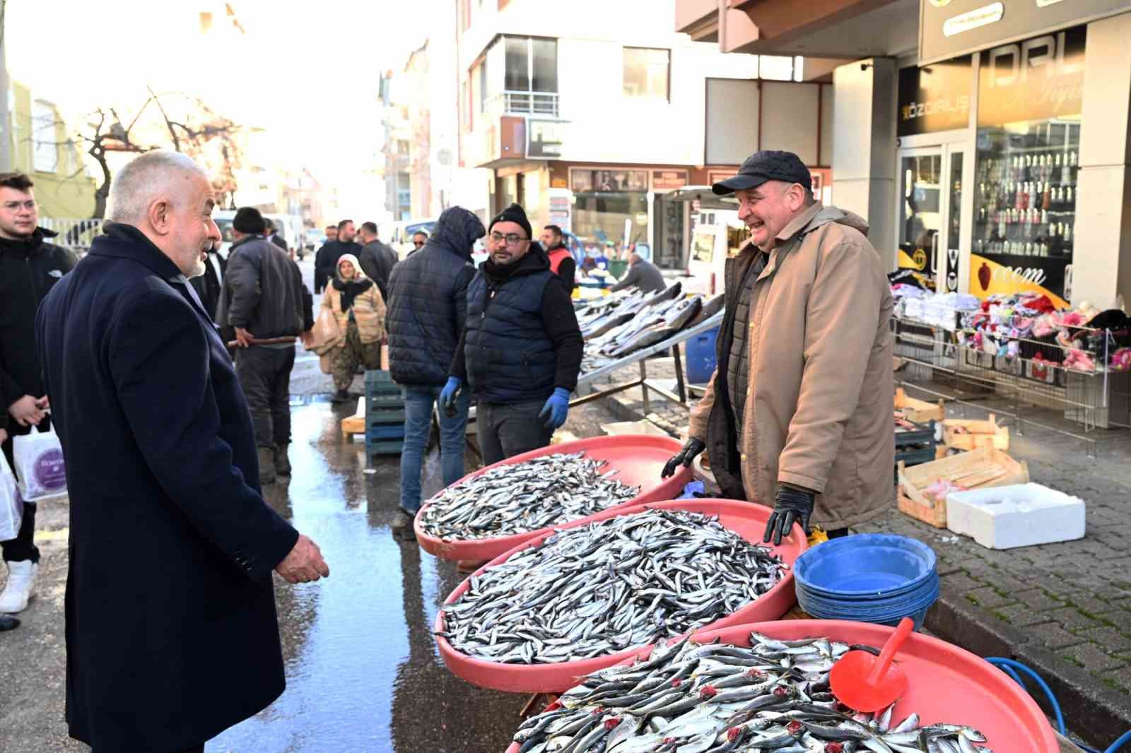 Başkan Başdeğirmen’e esnaftan destek