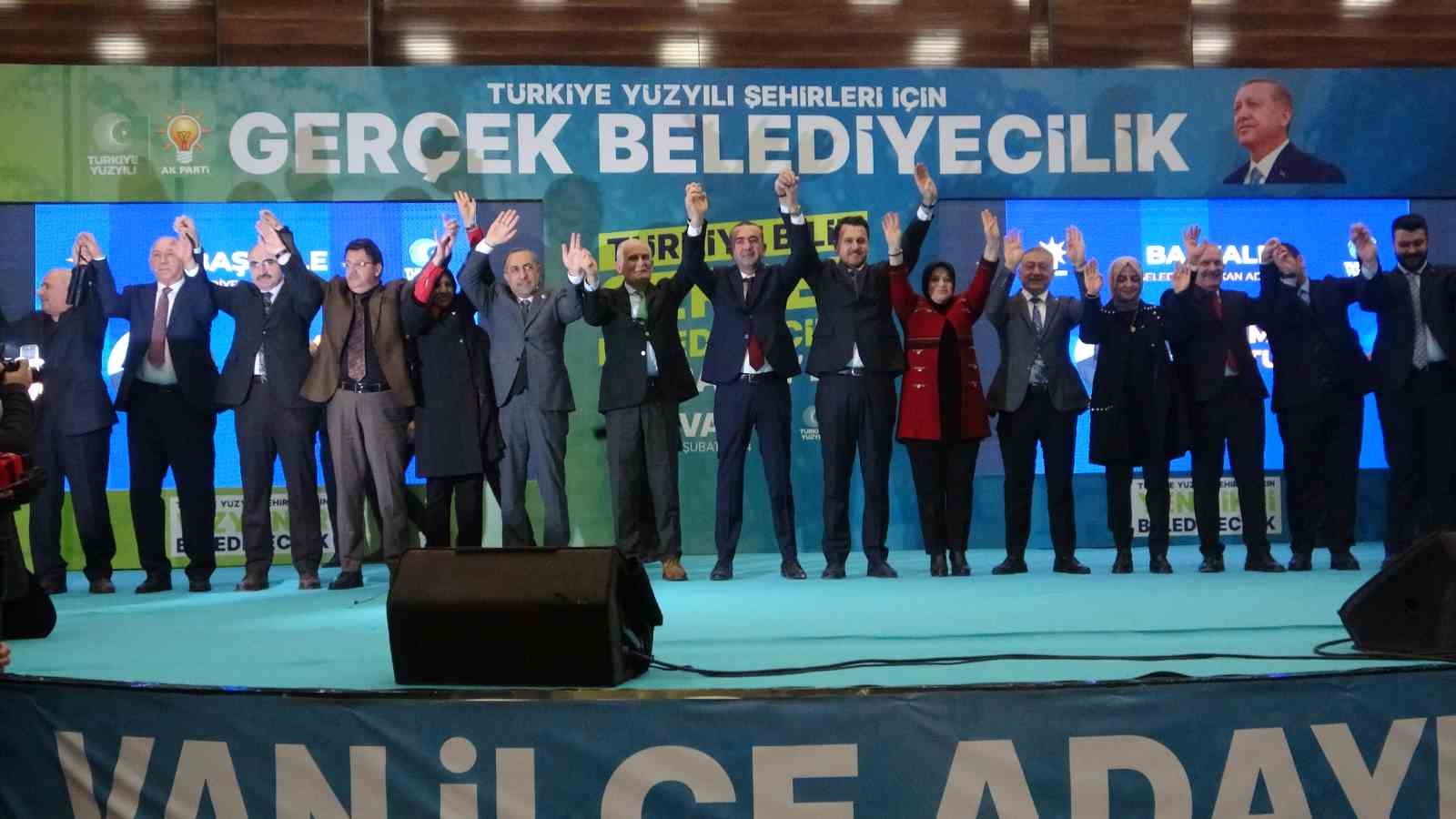 AK Parti’nin Van’daki ilçe belediye başkan adayları açıklandı