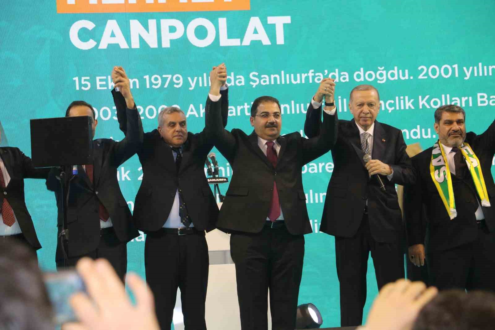 Cumhurbaşkanı Erdoğan: “İstanbul’daki saldırıyı yapan teröristlerin ve onlara emir verenlerin en büyük siyasi hamisi genel başkanı başta olmak üzere CHP yöneticileridir”