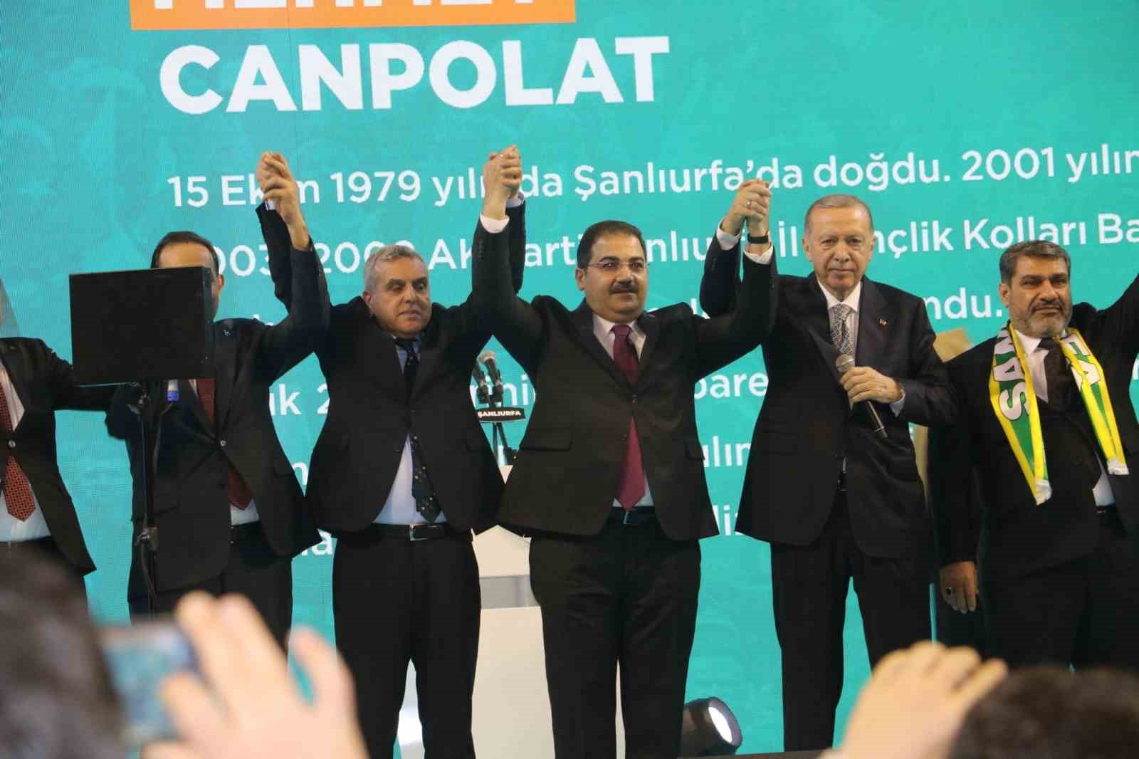 Cumhurbaşkanı Erdoğan: “İstanbul’daki saldırıyı yapan teröristlerin ve onlara emir verenlerin en büyük siyasi hamisi genel başkanı başta olmak üzere CHP yöneticileridir”