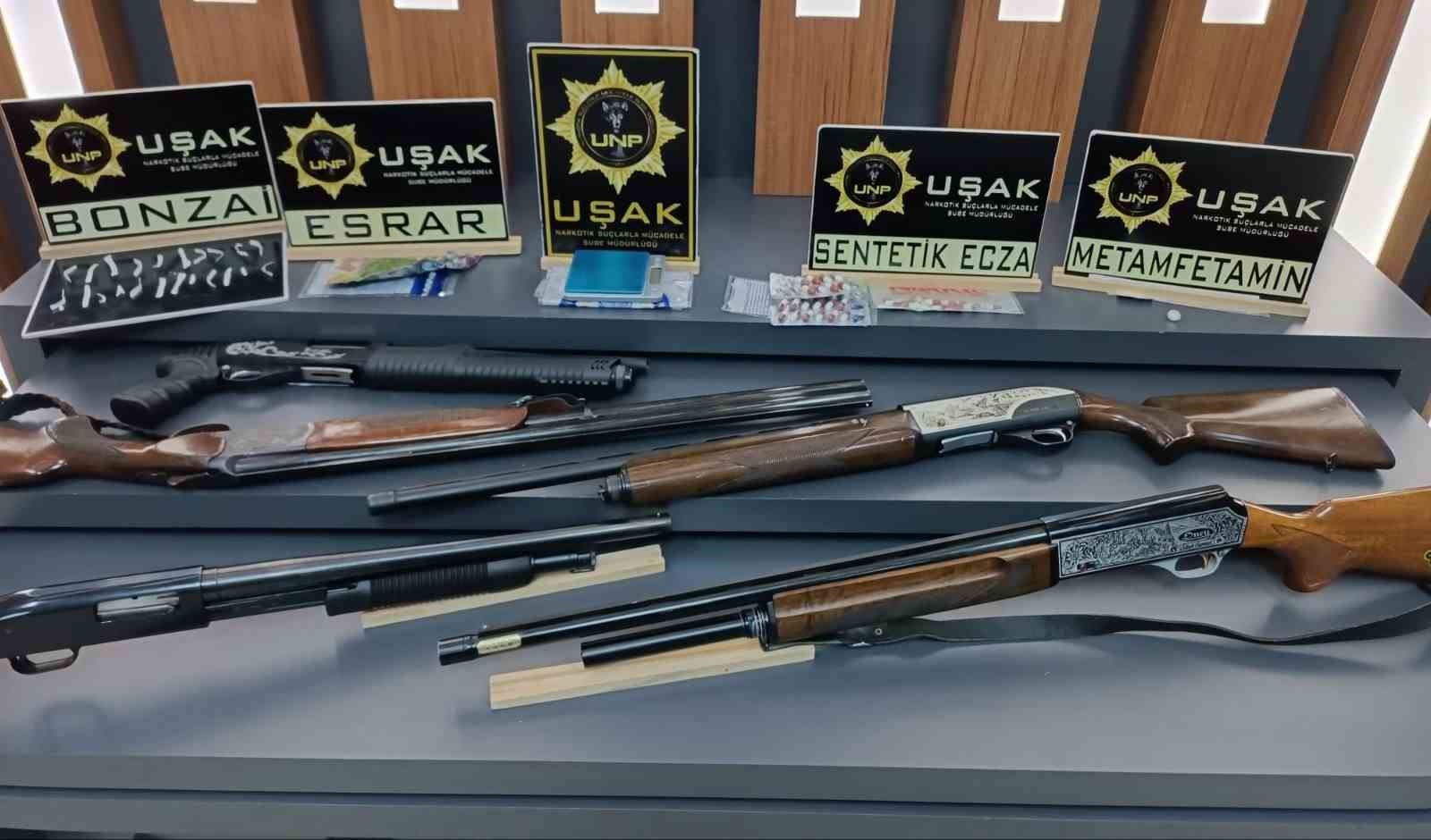 Uşak’taki uyuşturucu operasyonunda 10 kişi gözaltına alındı