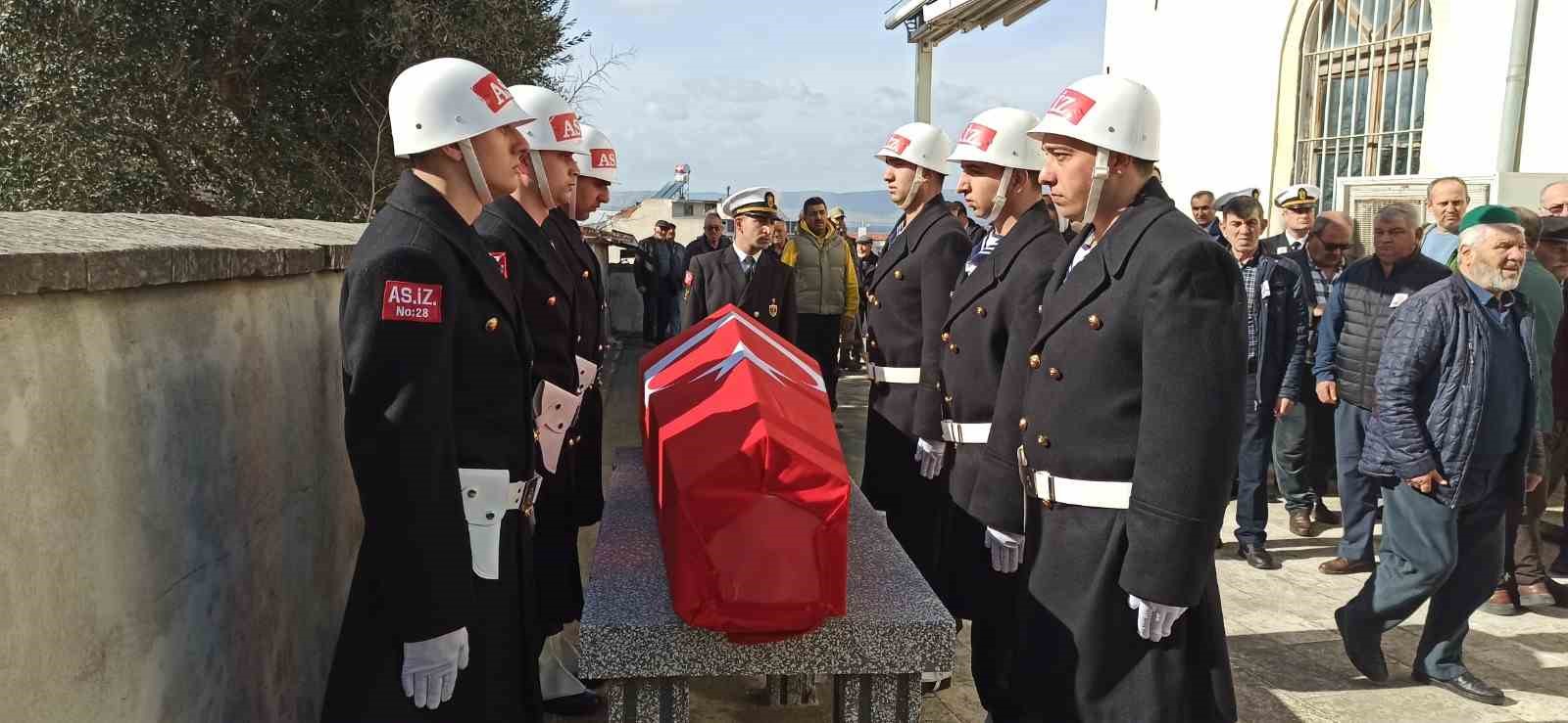 &Ccedil;anakkale&rsquo;de Kıbrıs Gazisi son yolculuğuna uğurlandı
