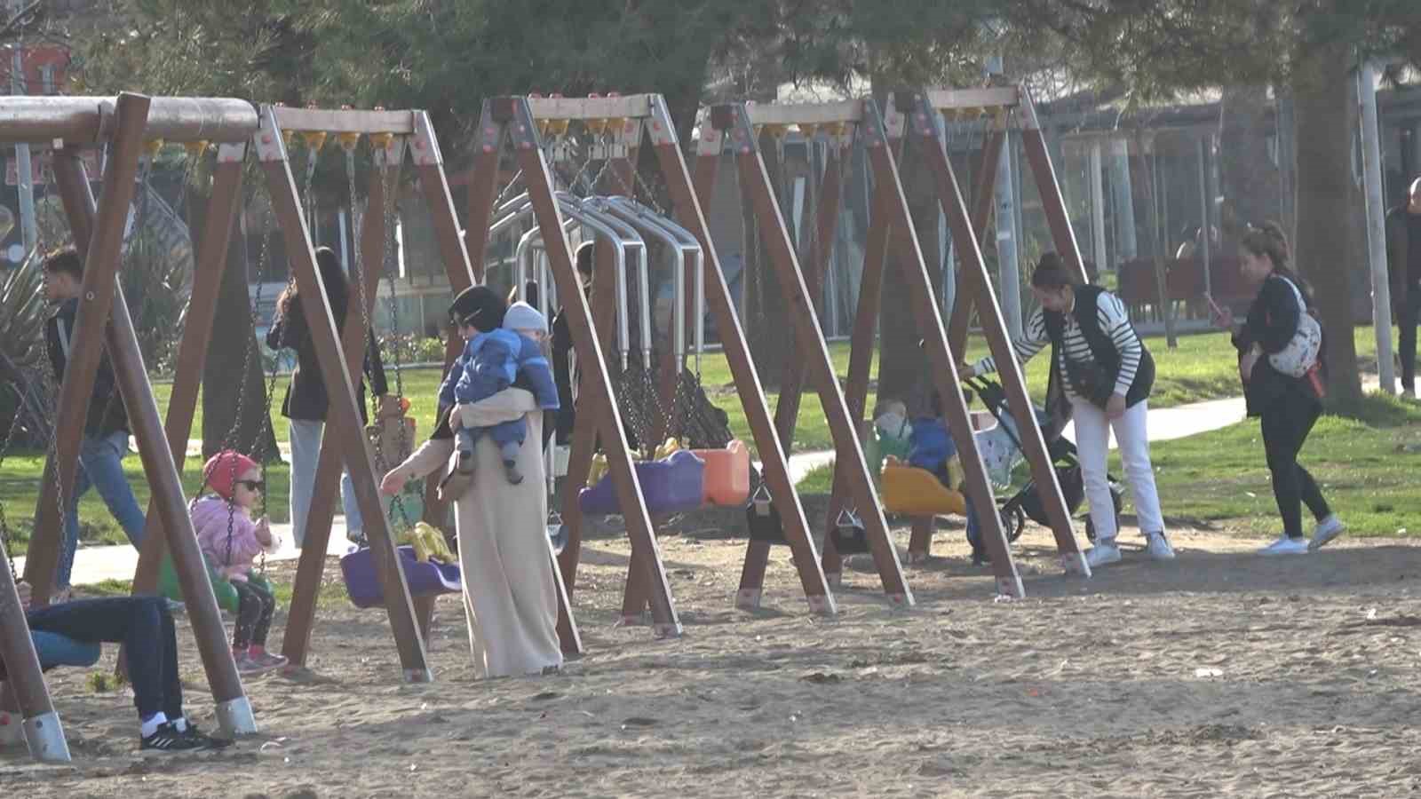 Yalova kış ayında baharı yaşıyor
