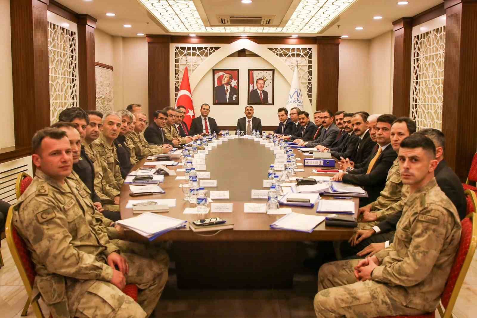 Hakkari’de seçim güvenliği toplantısı yapıldı