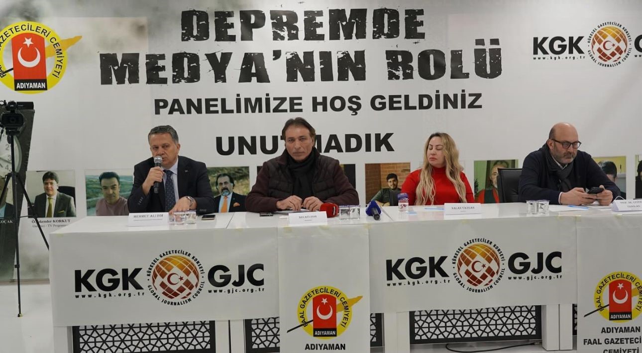 ‘Depremde medyanın rolü’ konuşuldu