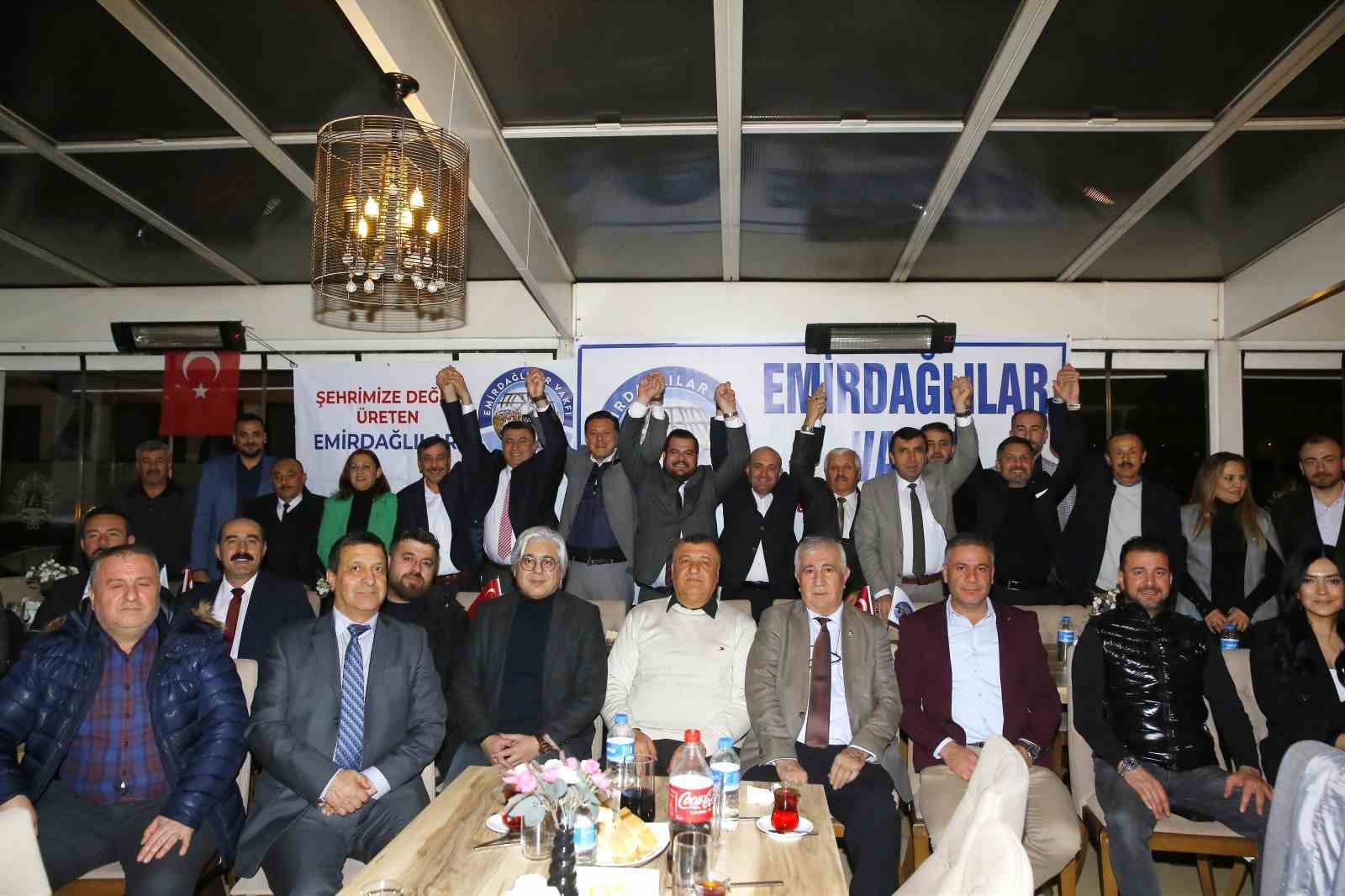 AK Partili belediye başkan adayları Emirdağlılarla buluştu
