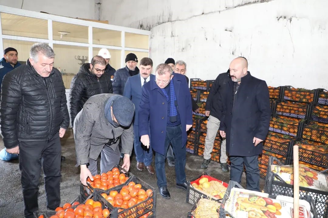 Vali talimat verdi, sebze hali onarılacak