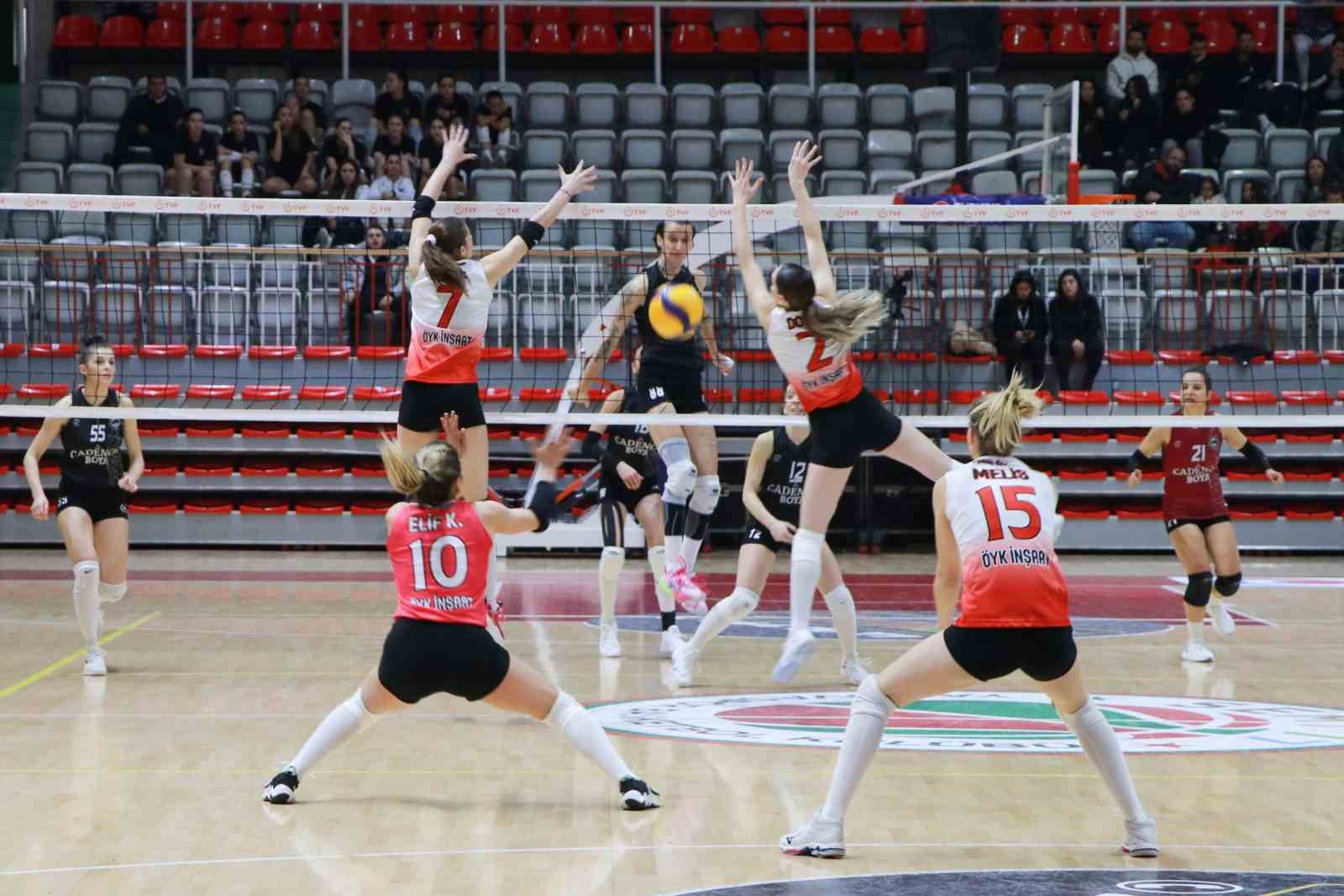 &Ccedil;iftlikk&ouml;y&rsquo;&uuml;n Sultanları Play-Off&rsquo;lara hazır
