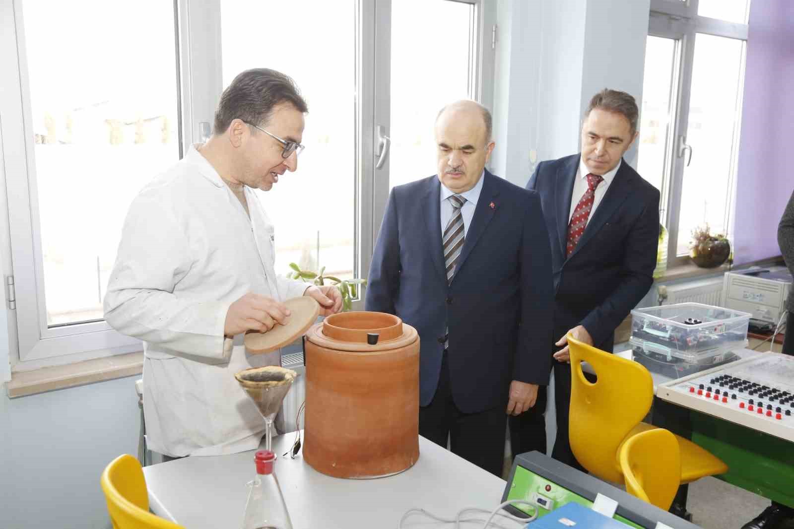 Vali Dağlı; “Üstün yetenekli çocukların gelişimi noktasında BİLSEM’i önemsiyoruz”