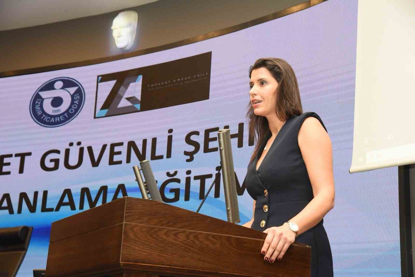 Şilili mimar ve şehir plancısından İZTO&rsquo;da &ldquo;g&uuml;venli şehir&rdquo; eğitimi
