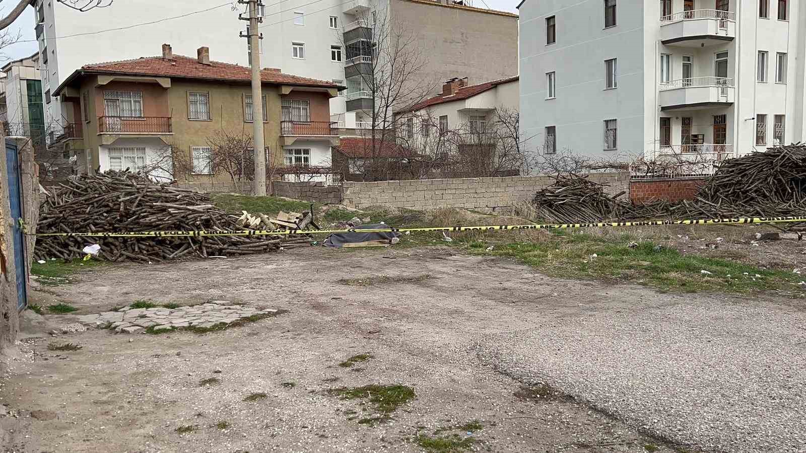 Odun kesmeye diye gitti, cansız bedeni bulundu
