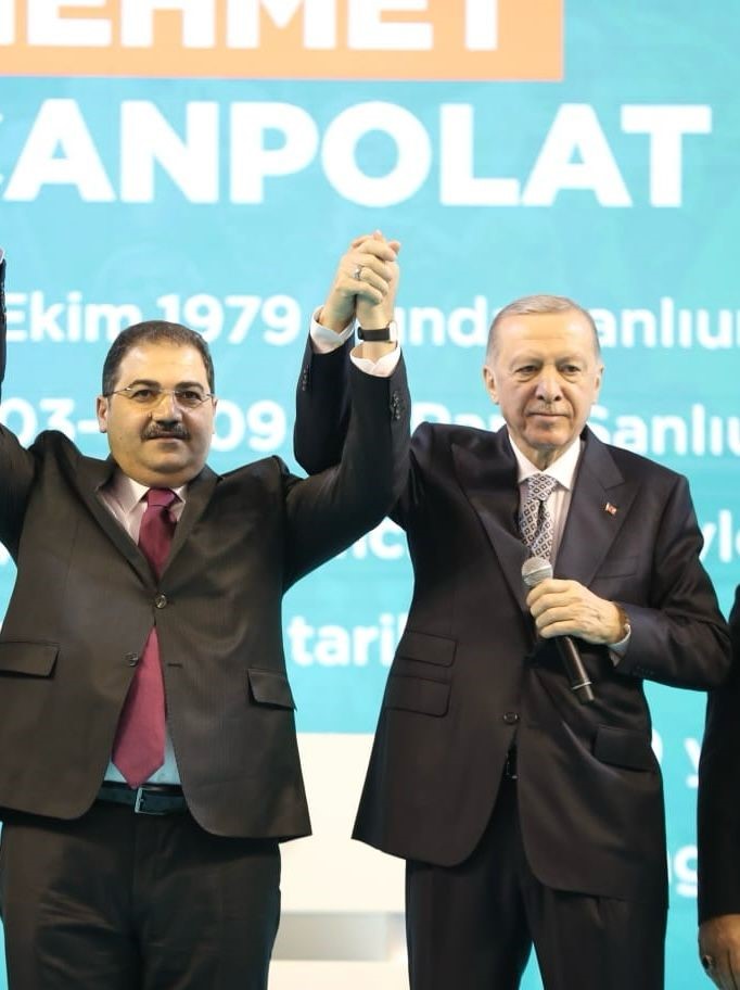Canpolat coşkuyla karşılandı
