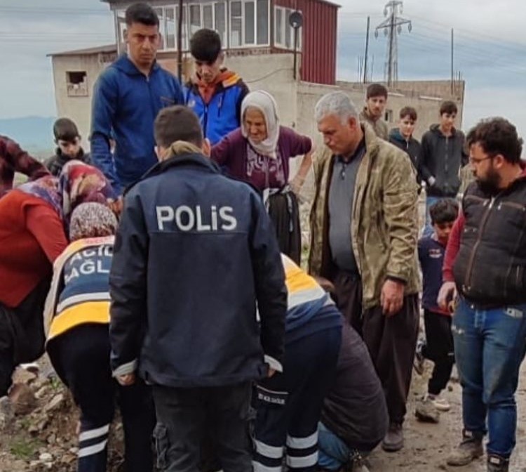 Osmaniye’de kontrolden çıkan otomobil takla attı:1 yaralı
