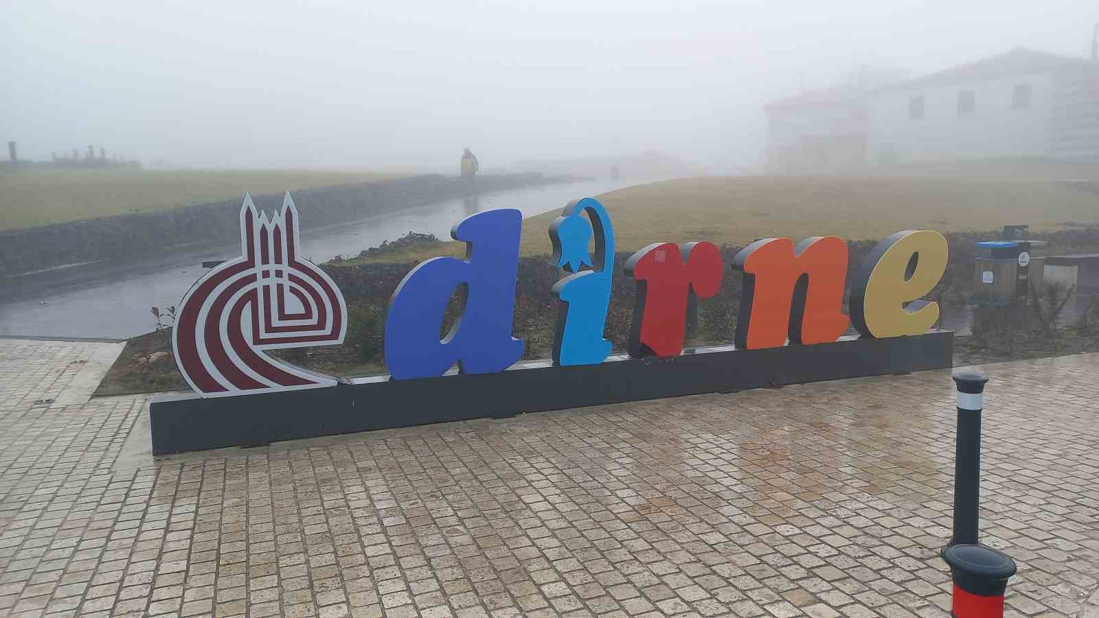 Tarihi mekanlar sisten g&ouml;r&uuml;nmez oldu
