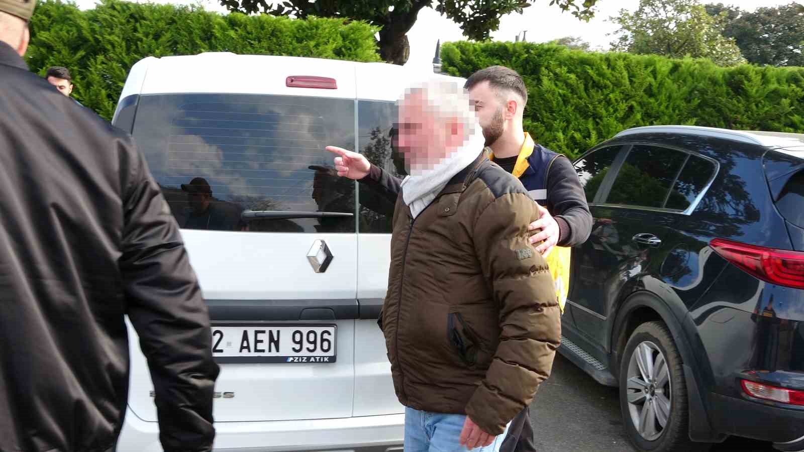 Av t&uuml;feği ile ateş a&ccedil;ıp, silahı kendisine doğrultan şahsı polis ikna etti
