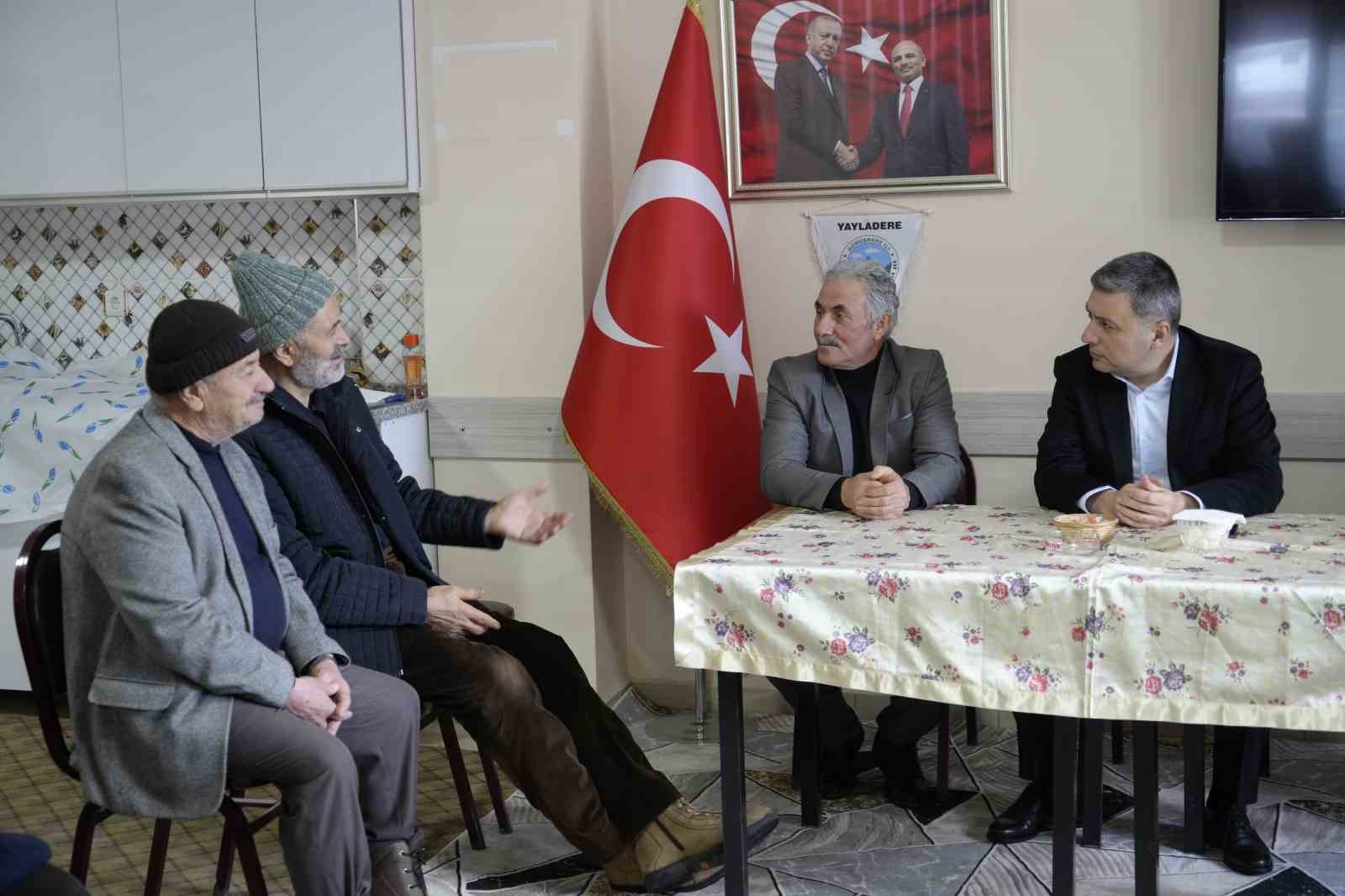 Vali Tanrısever, tarihi Sarı&ccedil;i&ccedil;ek K&ouml;y Odaları&rsquo;nda incelemelerde bulundu
