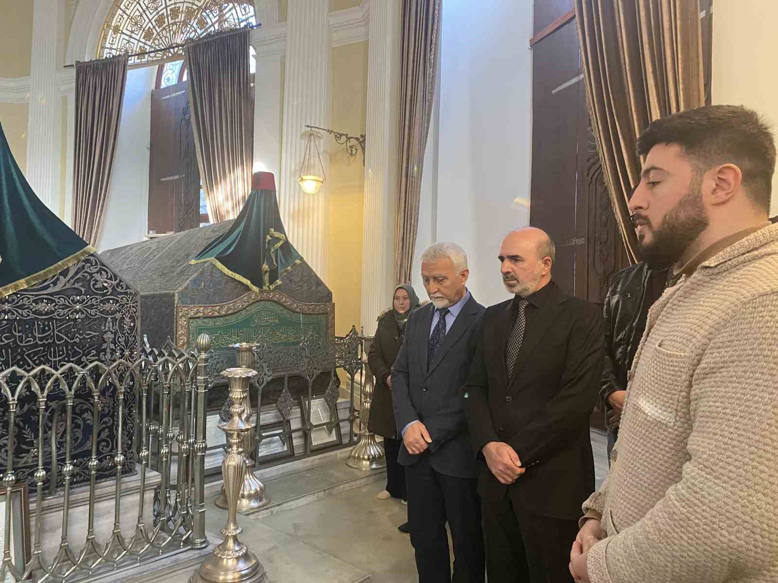 Sultanahmet&rsquo;te &ldquo;Vefatının 106. Yıld&ouml;n&uuml;m&uuml;nde Sultan 2. Abd&uuml;lhamid Paneli&rdquo; d&uuml;zenlendi
