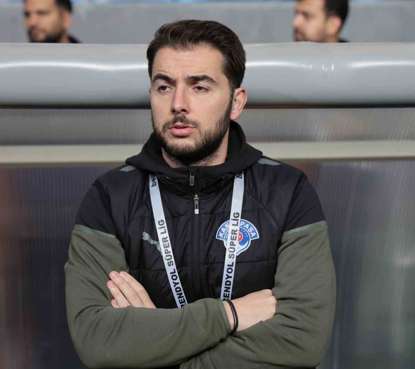 Trendyol S&uuml;per Lig: Adana Demirspor: 0 - Kasımpaşa: 0 (Ma&ccedil; devam ediyor)
