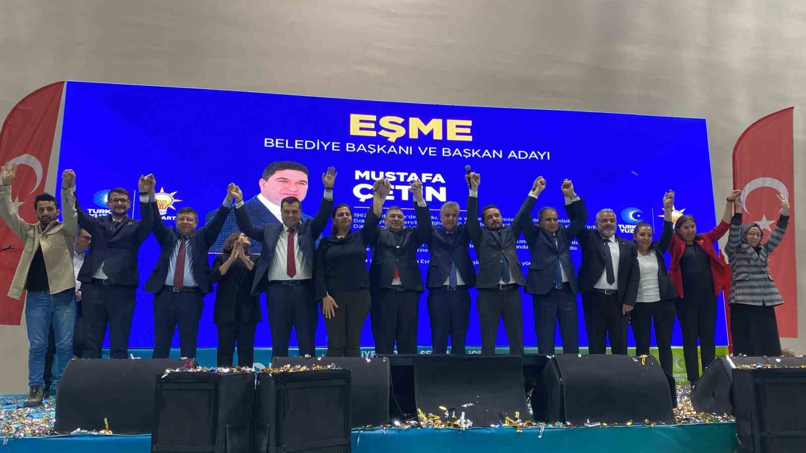 Uşak AK Parti il&ccedil;e ve beldelerin belediye başkan adaylarını a&ccedil;ıkladı
