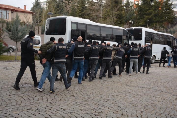 Elazığ’da Kafes 37 operasyonunda 20 şüpheli tutuklandı
